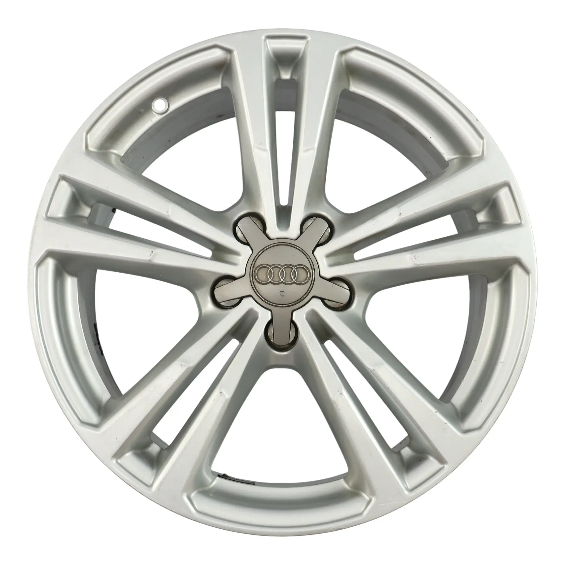 Audi A3 8V Felga Aluminiowa Srebrna 18" 7.5J ET:51 8V0601025BL