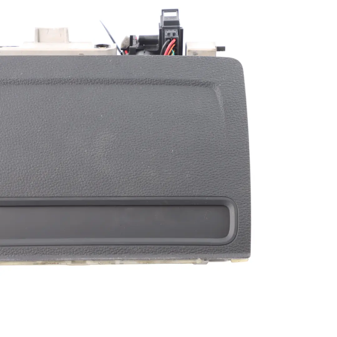 Audi A3 S3 8V Nawigacja Multimedia Ekran Wyświetlacz Radia - SKU 8V0857273N-1 - Numer Części 8V0857273N