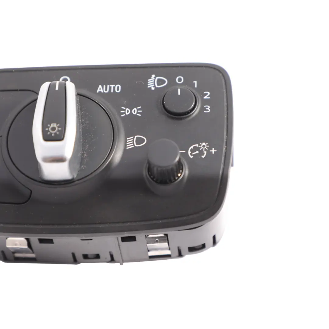 Headlight Fog Light Switch Panel Control Unit to Audi A3 8V with Part number 8V0941531Q Audi A3 8V Headlight Fog Light Switch Panel Control Unit - SKU 8V0941531Q - Part number 8V0941531Q