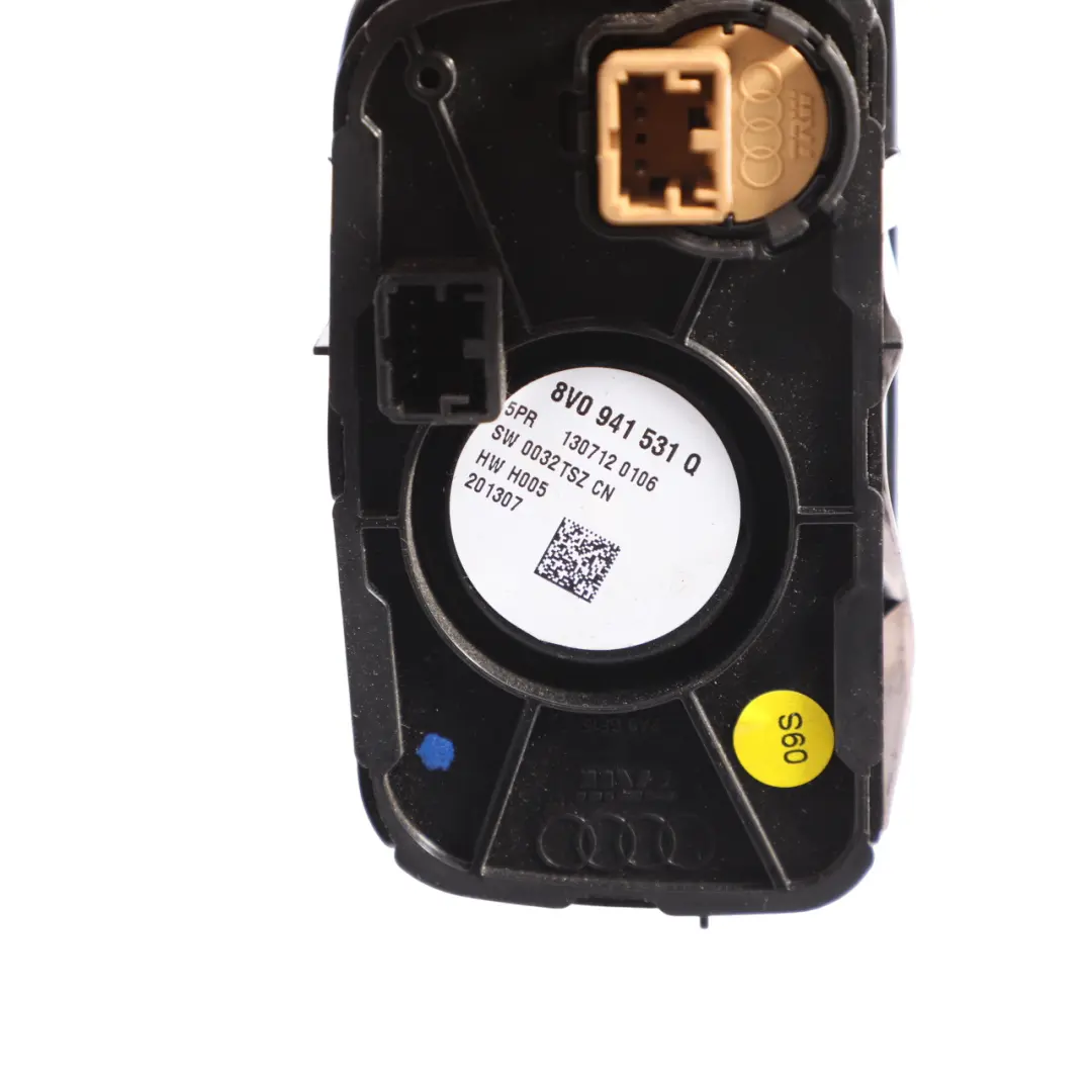 Headlight Fog Light Switch Panel Control Unit to Audi A3 8V with Part number 8V0941531Q Audi A3 8V Headlight Fog Light Switch Panel Control Unit - SKU 8V0941531Q - Part number 8V0941531Q