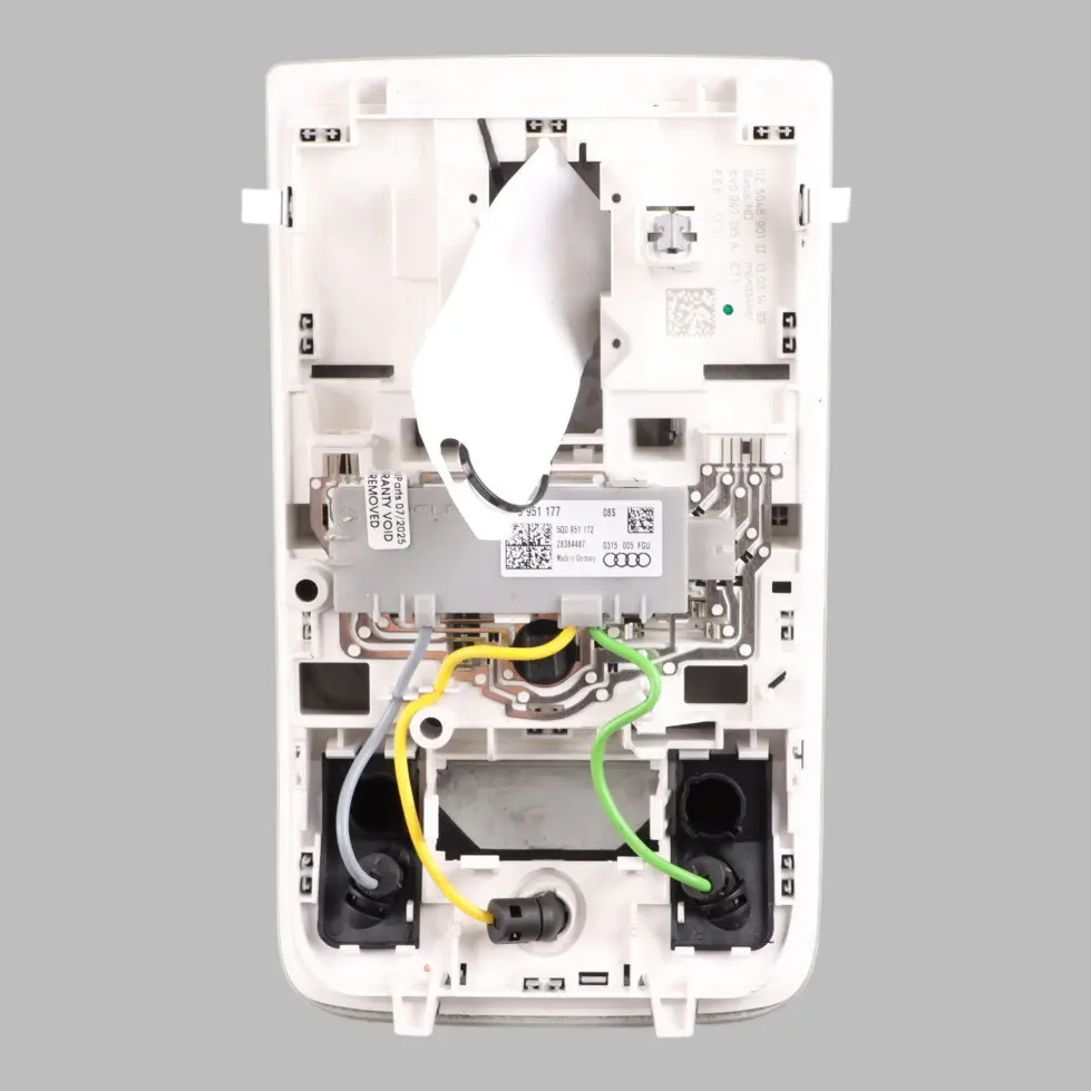 Audi A3 8V Panel Podsufitki Oświetlenie Kabiny Crystal Silver - SKU 8V0951177-1 - Numer Części 8V0951177