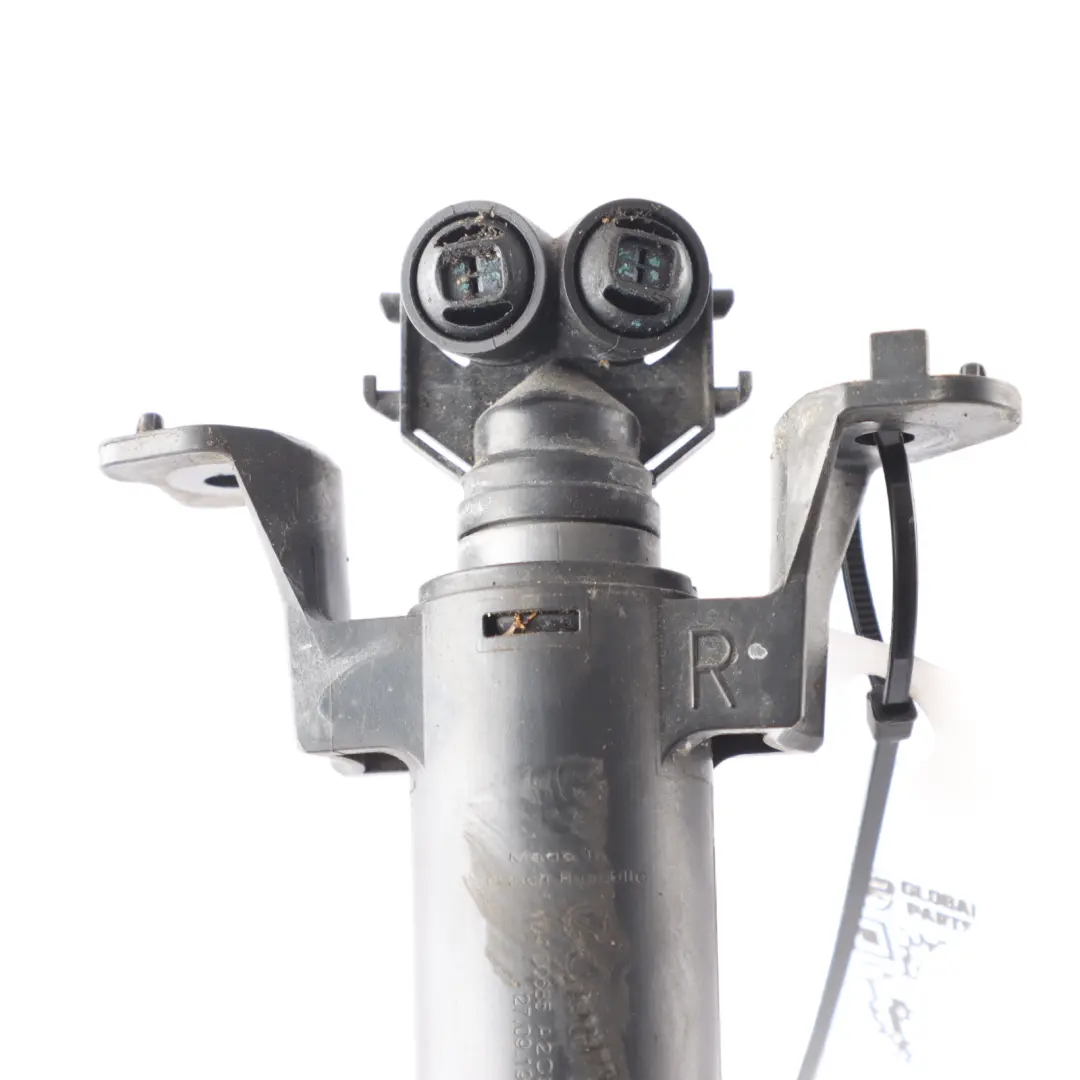 Front Headlight Lamp Washer Jet Spray Nozzle Right O/S to Audi S3 8V with Part number 8V0955102B Audi S3 8V Front Headlight Lamp Washer Jet Spray Nozzle Right O/S - SKU 8V0955102B - Part number 8V0955102B