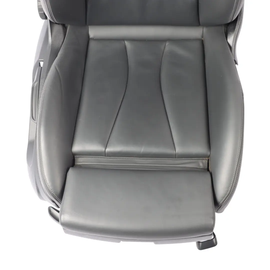 Door Seat Front Right O/S S-Line Leather Soul Black to Audi A3 S3 8V 5 with Part number 8V4881806AP Audi A3 S3 8V 5 Door Seat Front Right O/S S-Line Leather Soul Black - SKU 8V4881806AP-2 - Part number 8V4881806AP