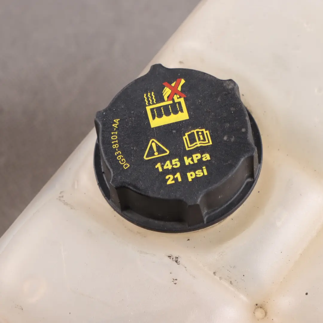 Wasser Kühl Mittel Behälter Flasche Tank 8V61-8K218-DE für Ford Transit Connect mit Teilenummer 8V618K218DE Ford Transit Connect Wasser Kühl Mittel Behälter Flasche Tank 8V61-8K218-DE - SKU 8V618K218DE - Teilenummer 8V618K218DE