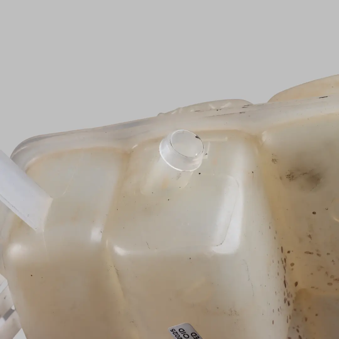 Bouchon Réservoir Liquide Refroidissement 8V61-8K218-DE pour Ford Transit Connect à propos du numéro de pièce 8V618K218DE Ford Transit Connect Bouchon Réservoir Liquide Refroidissement 8V61-8K218-DE - SKU 8V618K218DE - Numéro de pièce 8V618K218DE