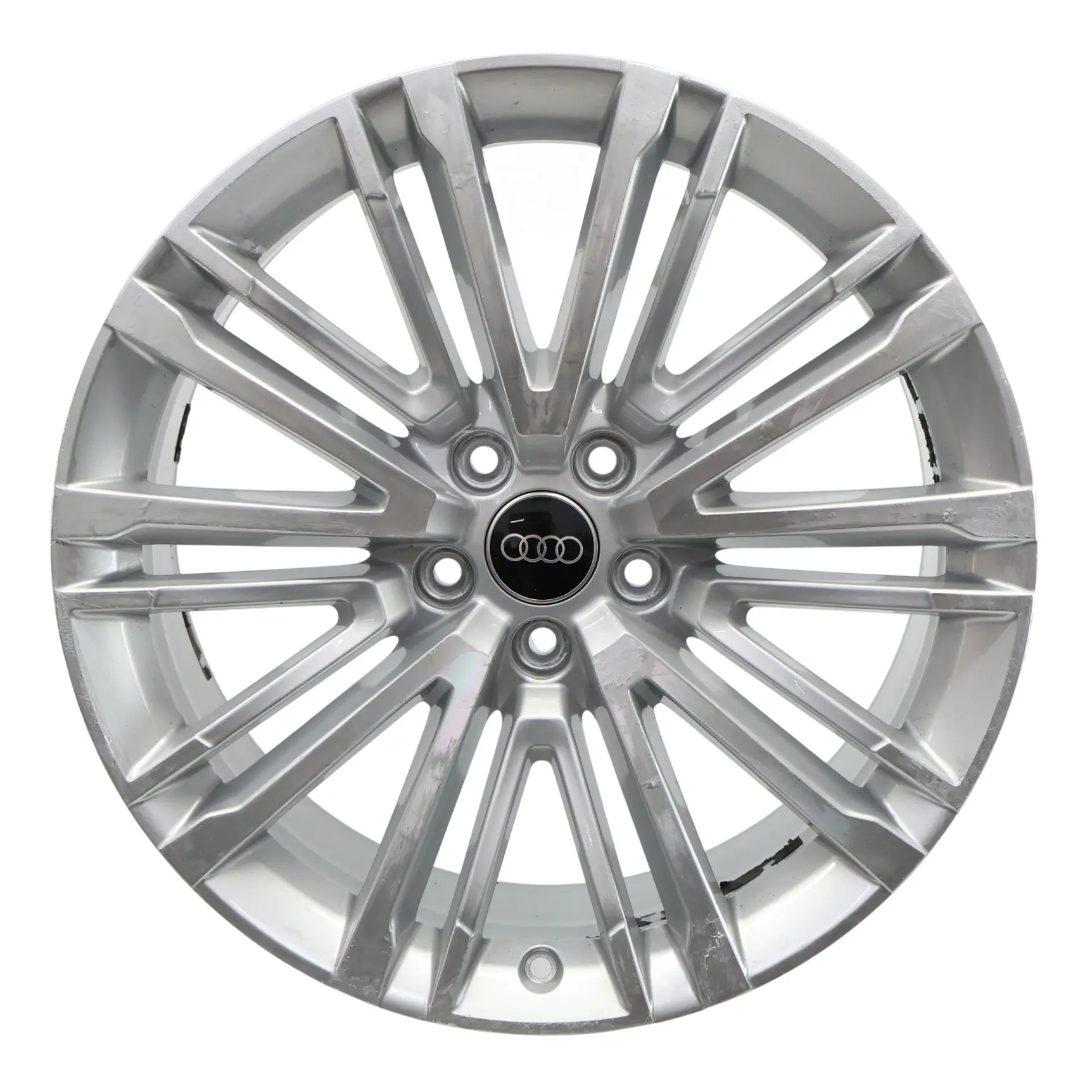 Audi A4 8W B9 Jante argentée en alliage léger 19" 8,5J ET:40 8W0601025BE