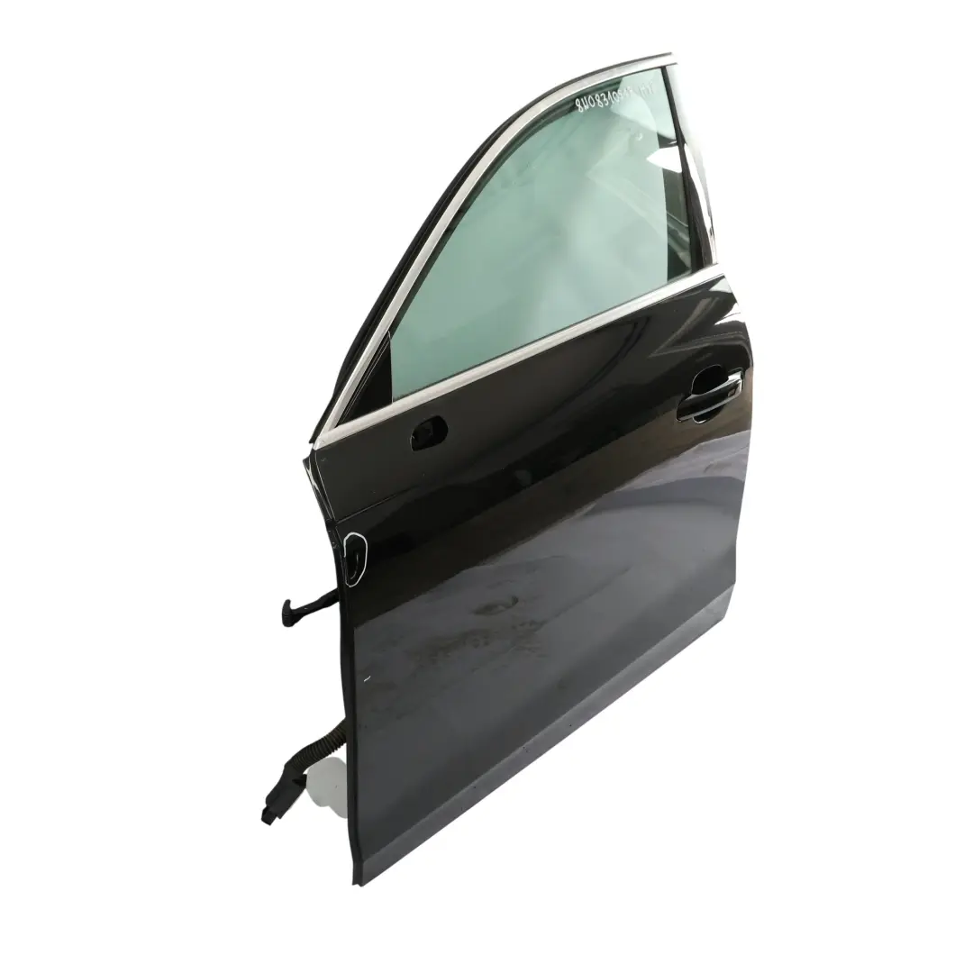 Audi A4 B9 Panneau De Revêtement De Porte Avant Gauche Mythical Black Noir - Y9T - SKU 8W0831051B-MYB - Numéro de pièce 8W0831051B