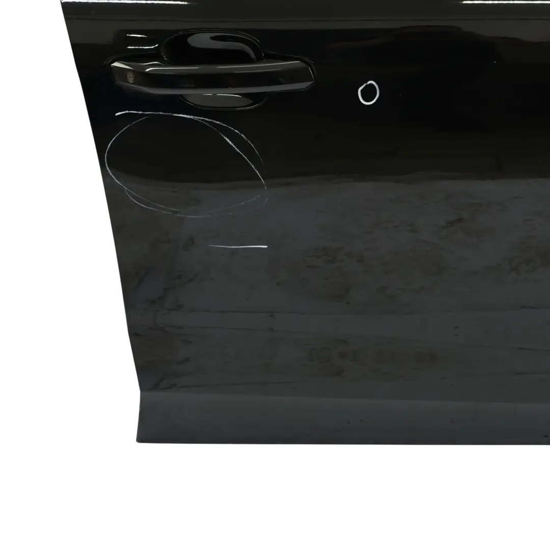Drzwi Prawe Przednie Mythical Black Czarny Metalik - Y9T do Audi A4 B9 o numerze 8W0831052B Audi A4 B9 Drzwi Prawe Przednie Mythical Black Czarny Metalik - Y9T - SKU 8W0831052B-MYB - Numer Części 8W0831052B