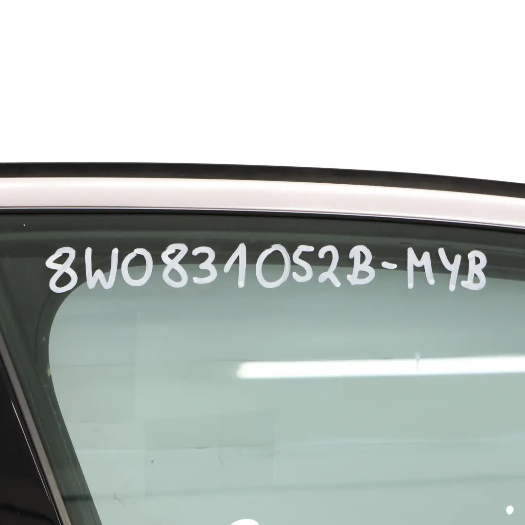 Drzwi Prawe Przednie Mythical Black Czarny Metalik - Y9T do Audi A4 B9 o numerze 8W0831052B Audi A4 B9 Drzwi Prawe Przednie Mythical Black Czarny Metalik - Y9T - SKU 8W0831052B-MYB - Numer Części 8W0831052B