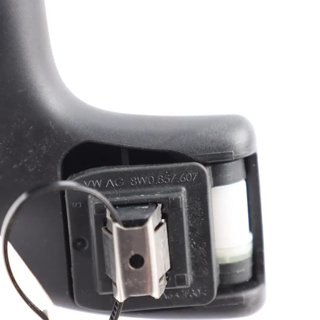 Maniglia Anteriore Per L'Impugnatura Del Tetto Interno Nera per Audi A4 B9 con numero di parte 8W0857607 Audi A4 B9 Maniglia Anteriore Per L'Impugnatura Del Tetto Interno Nera - SKU 8W0857607-2 - Numero di parte 8W0857607