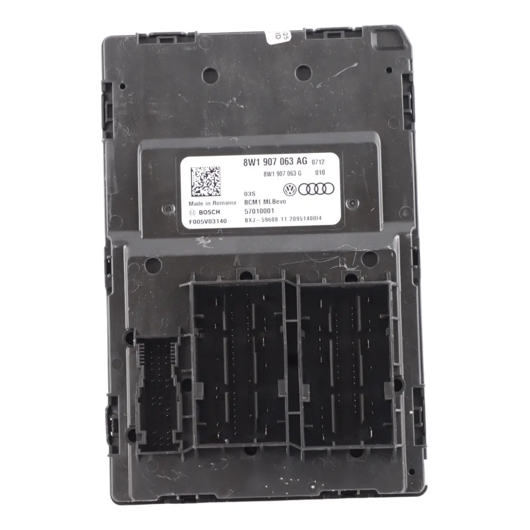 Moduł Sterownik Komfortu Nadwozia BCM do Audi A4 B9 o numerze 8W1907063AG Audi A4 B9 Moduł Sterownik Komfortu Nadwozia BCM - SKU 8W1907063AG - Numer Części 8W1907063AG