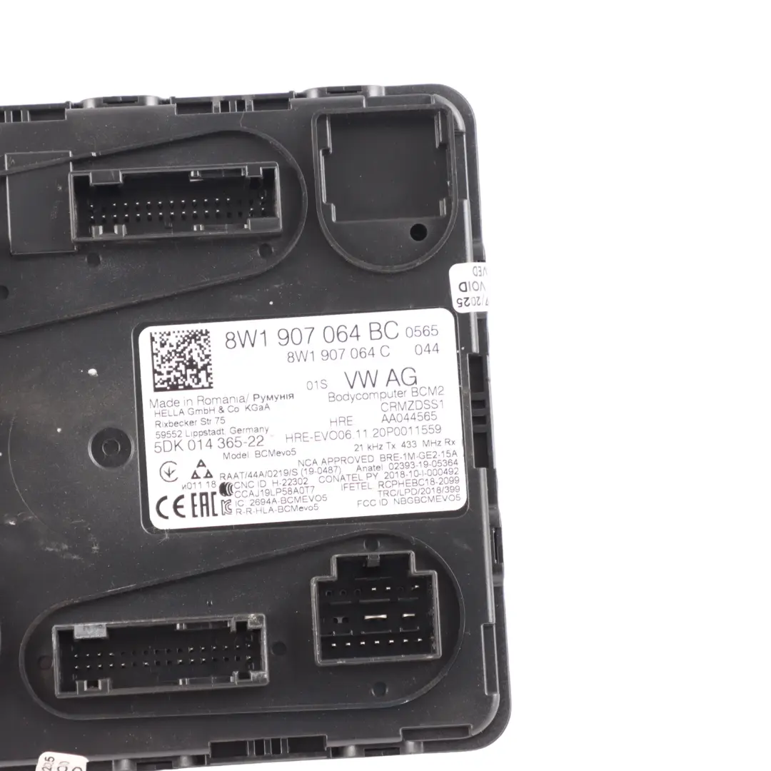 Module Commande Carrosserie BCM Confort Alimentation pour Audi A4 B9 à propos du numéro de pièce 8W1907064BC Audi A4 B9 Module Commande Carrosserie BCM Confort Alimentation - SKU 8W1907064BC - Numéro de pièce 8W1907064BC