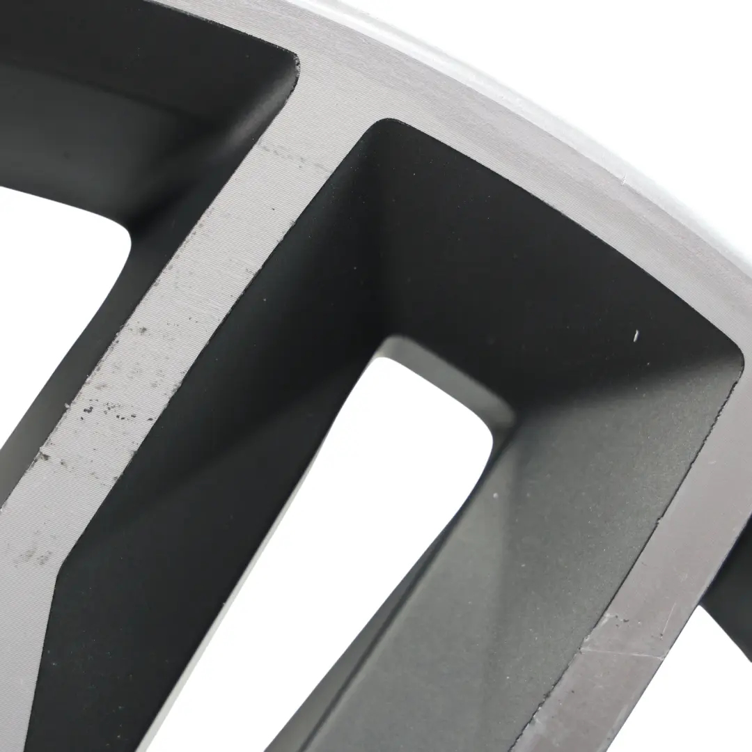 Audi A1 S1 8X Felga Aluminiowa Srebrna 18" 7.5J ET:37,5 - SKU 8X0601025BS-1 - Numer Części 8X0601025BS