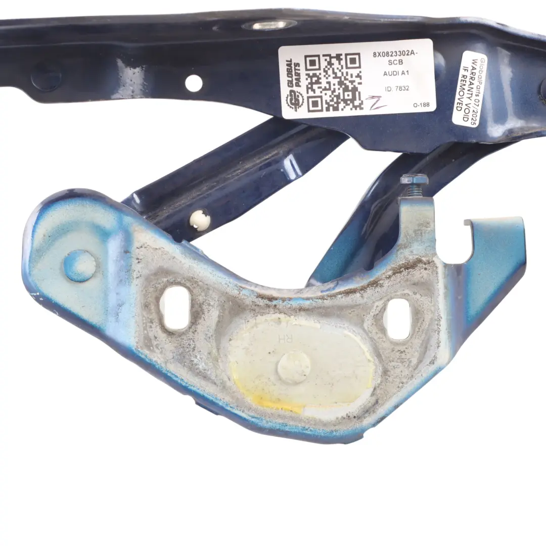 Audi A1 8X Front Bonnet Hood Hinge Right O/S - Y9K - SKU 8X0823302A-SCB - Part number 8X0823302A