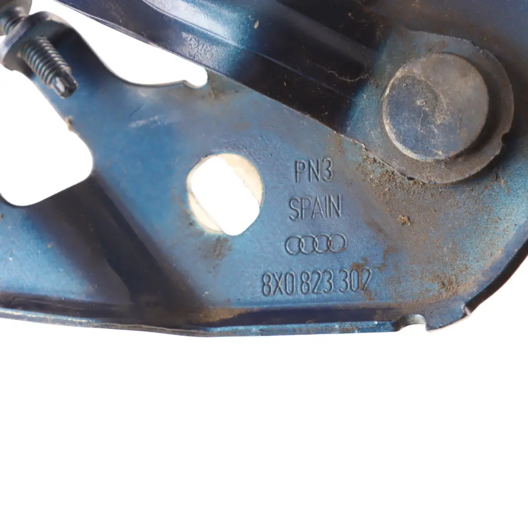 Audi A1 8X Front Bonnet Hood Hinge Right O/S - Y9K - SKU 8X0823302A-SCB - Part number 8X0823302A