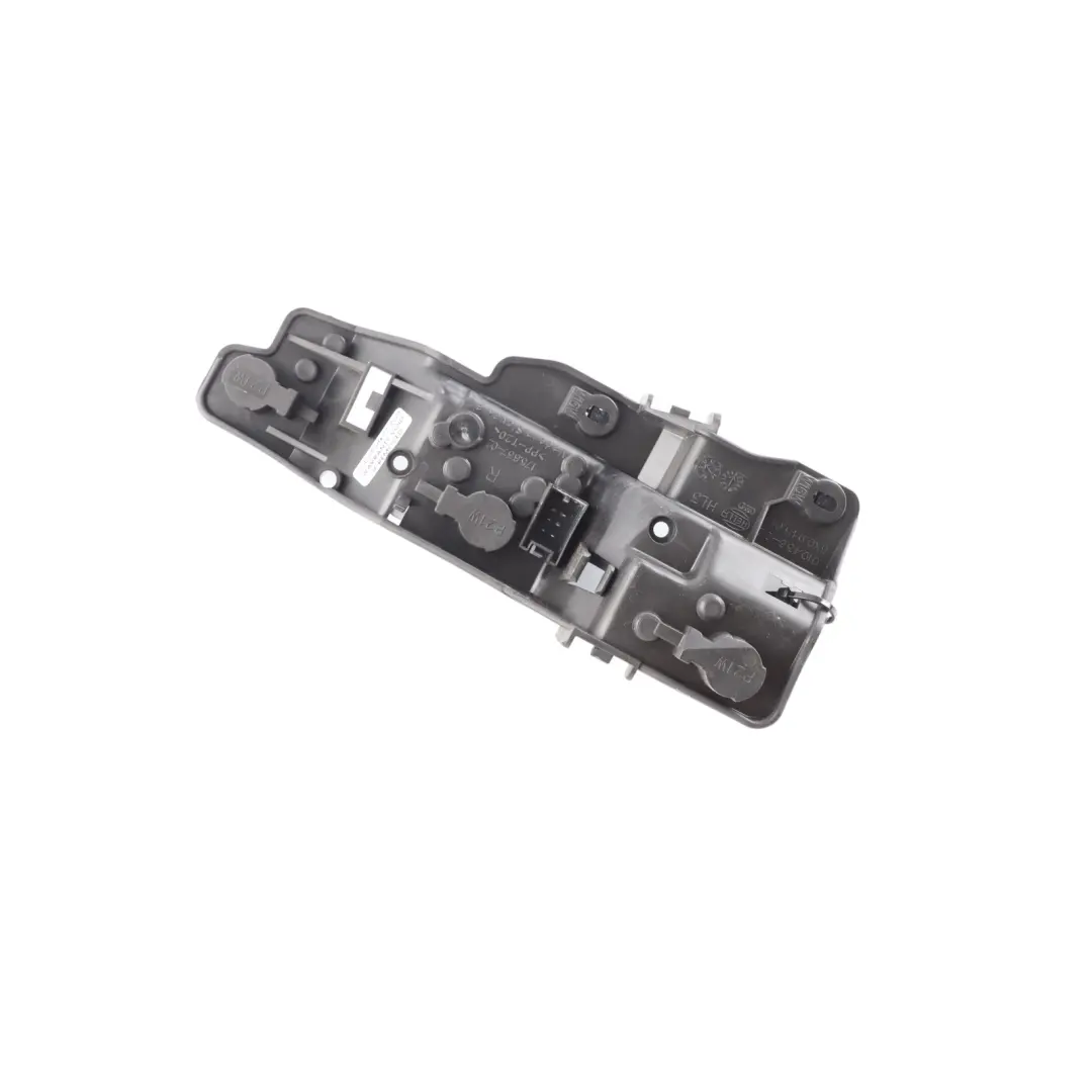 Audi A1 8X Heckklappen Lampe Fassung Halterung Hinten Rechts - SKU 8X0945258 - Teilenummer 8X0945258