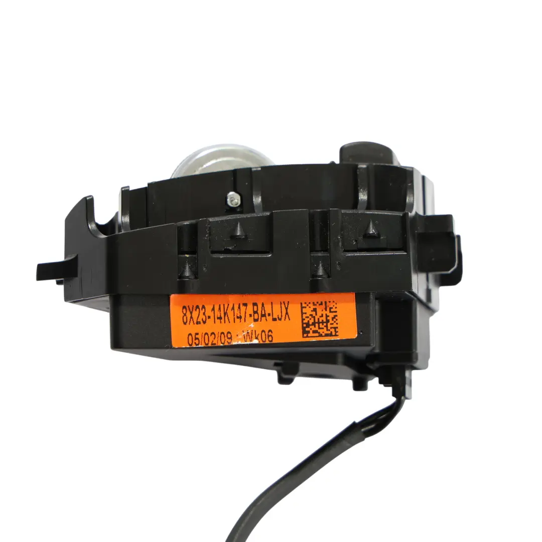 Interruttore Pulsanti Controllo per Jaguar XF X250 Volante con numero di parte 8X2313K147BA Jaguar XF X250 Volante Interruttore Pulsanti Controllo - SKU 8X2313K147BA - Numero di parte 8X2313K147BA