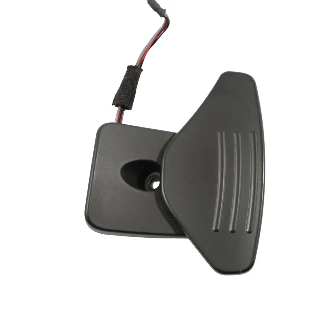 Paddle Cambio Marcia Sinistra Destra per Jaguar XF X250 Volante con numero di parte 8X237L074BA Jaguar XF X250 Volante Paddle Cambio Marcia Sinistra Destra - SKU 8X237L074BA - Numero di parte 8X237L074BA