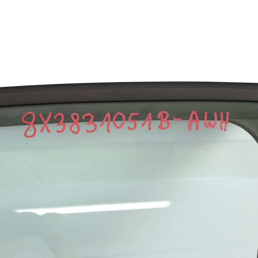 Audi A1 8X Porte Avant Gauche Amalfi White Blanc - Y9K - SKU 8X3831051B-AWH - Numéro de pièce 8X3831051B