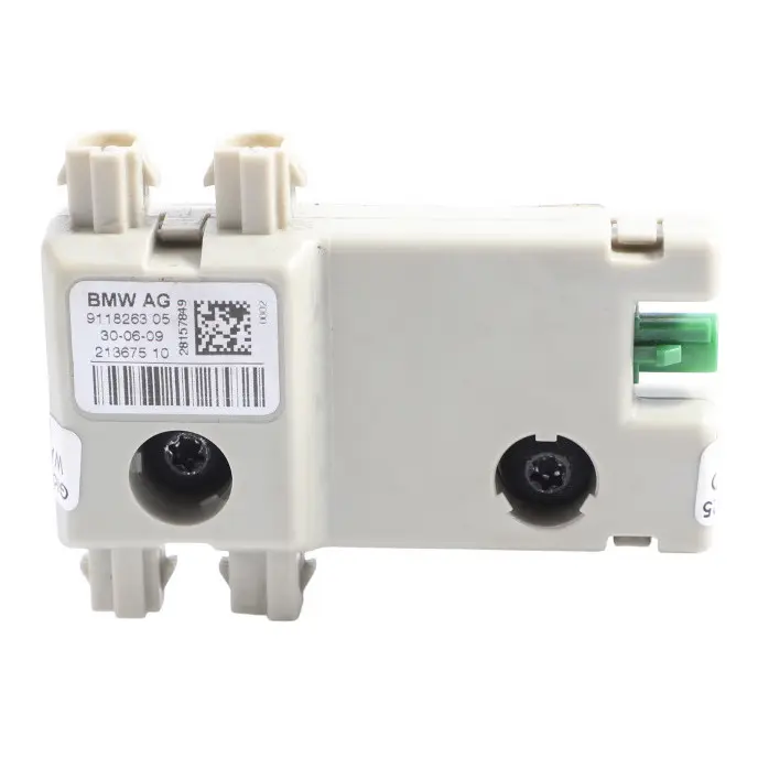 Antenna Amplifier Module Trap Circuit to BMW F01 F02 F03 F10 with Part number 9118263 BMW F01 F02 F03 F10 Antenna Amplifier Module Trap Circuit - SKU 9118263 - Part number 9118263