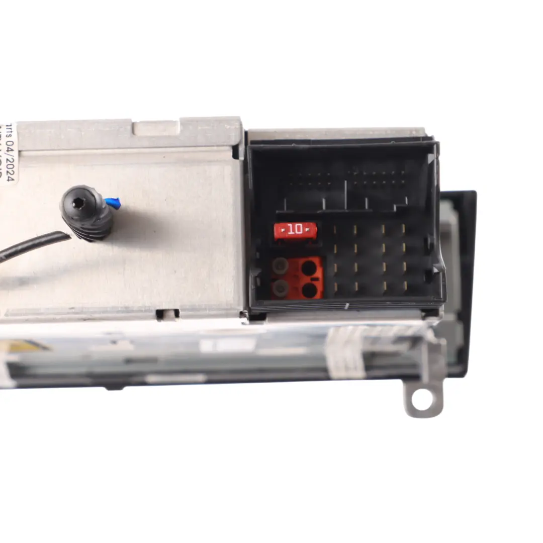 Radio Head Unit BMW E81 E82 E87 E90 E91 E92 Professional CD Player to with Part number 9143228 Radio Head Unit BMW E81 E82 E87 E90 E91 E92 Professional CD Player - SKU 9143228 - Part number 9143228