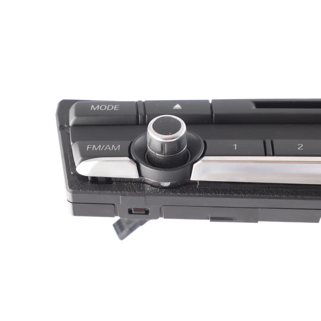 Radio Head Audio Control Unit USA Model to BMW X3 F25 X4 F26 with Part number 9208592 BMW X3 F25 X4 F26 Radio Head Audio Control Unit USA Model - SKU 9208592 - Part number 9208592