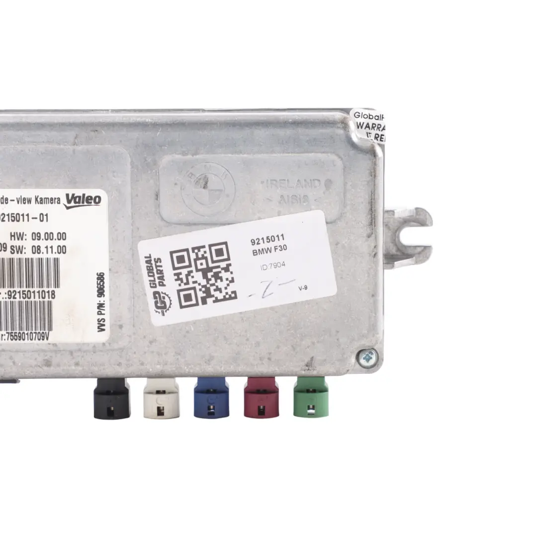 Top Side View Camera Module Control to BMW F01 F02 F10 F11 F30 F31 Rear with Part number 9215011 BMW F01 F02 F10 F11 F30 F31 Rear Top Side View Camera Module Control - SKU 9215011 - Part number 9215011