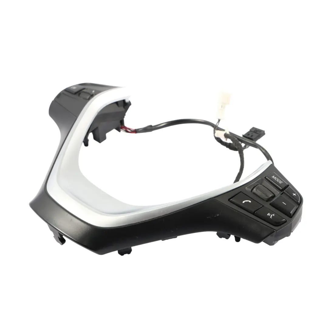 Przełączniki Ramka Kierownicy Sport Multifunkcja do BMW F20 F30 o numerze 9225710 BMW F20 F30 Przełączniki Ramka Kierownicy Sport Multifunkcja - SKU 9225710-9 - Numer Części 9225710