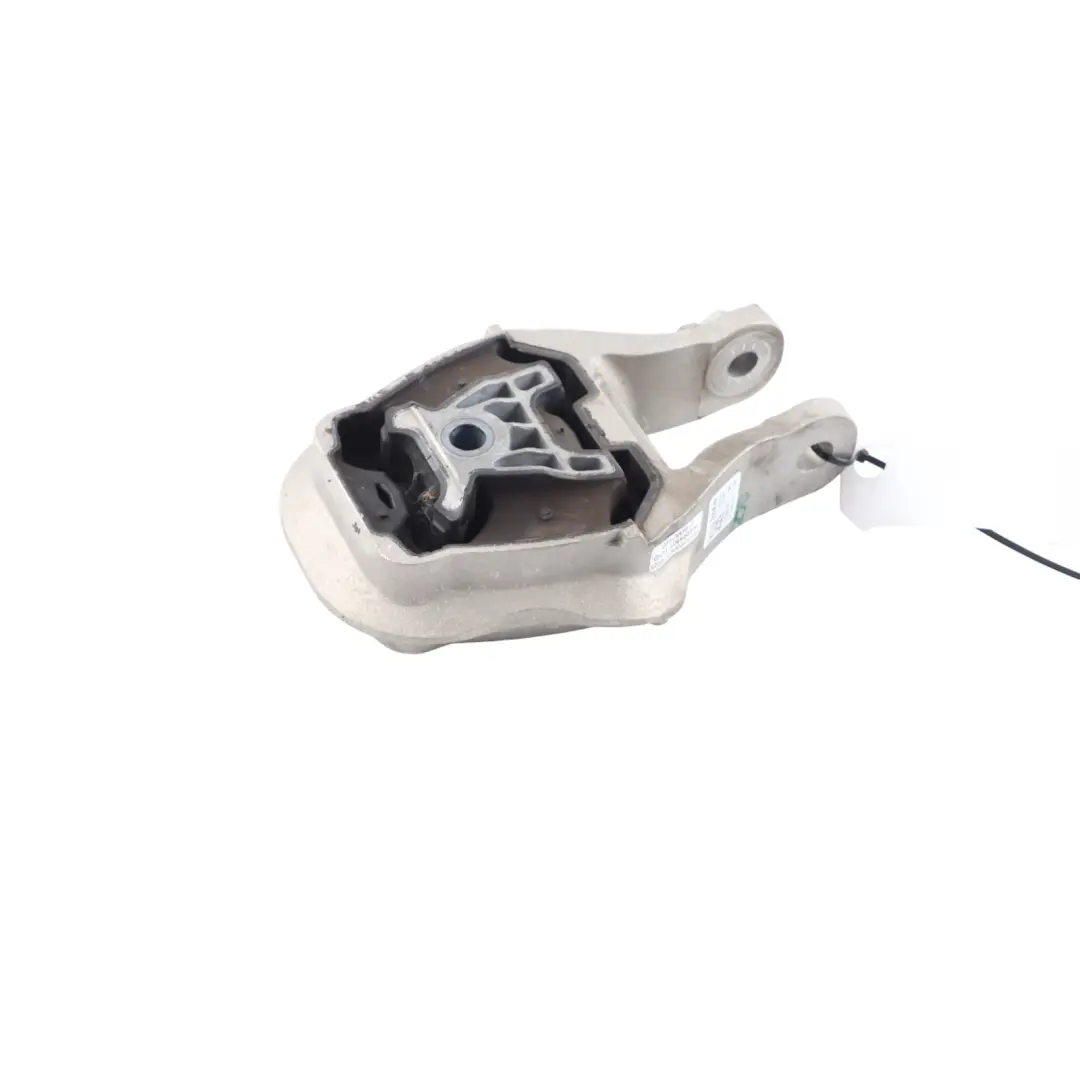 F74 F78 U06 U11 U12 U10 Swing Support Mount Bracket Right O/S to BMW F70 with Part number 9423382 BMW F70 F74 F78 U06 U11 U12 U10 Swing Support Mount Bracket Right O/S - SKU 9423382 - Part number 9423382