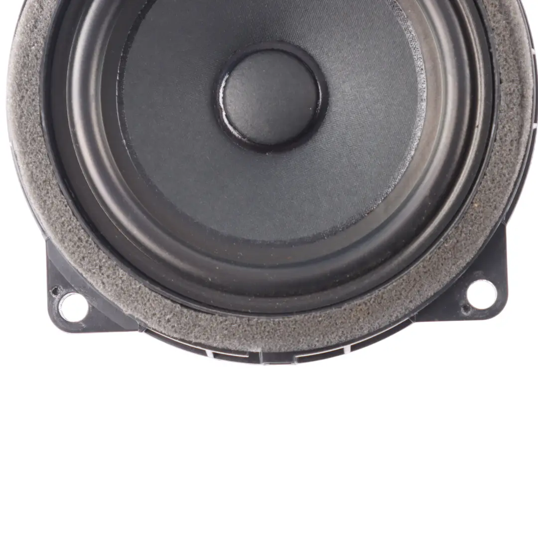 U10 F70 F74 Loud Speaker HiFi Mid Range Front Left Right N/O/S to BMW U06 with Part number 9442520 BMW U06 U10 F70 F74 Loud Speaker HiFi Mid Range Front Left Right N/O/S - SKU 9442520 - Part number 9442520