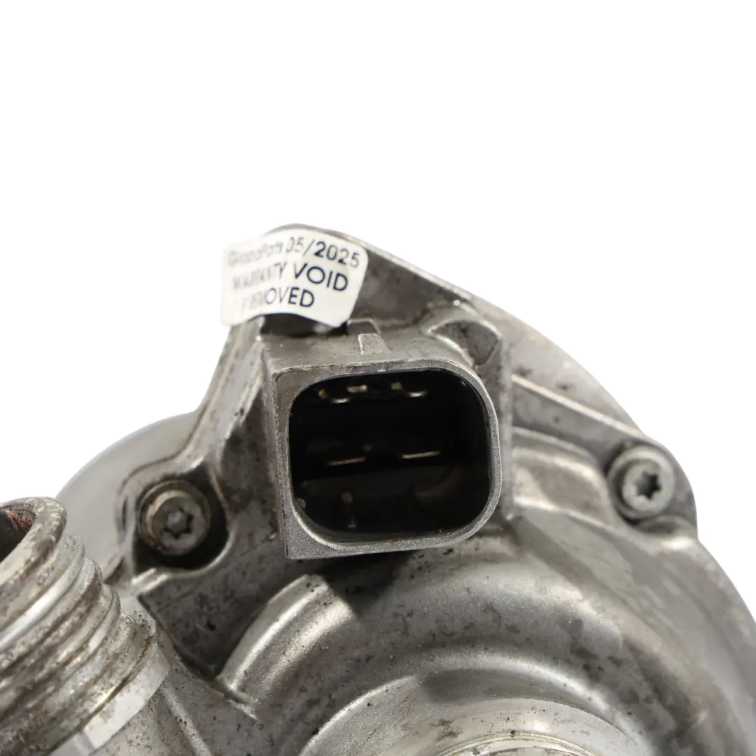 Pompa Acqua Raffreddamento Ausiliario N54 N55 per BMW F10 F25 E70 E90 E92 con numero di parte 9455978 BMW F10 F25 E70 E90 E92 Pompa Acqua Raffreddamento Ausiliario N54 N55 - SKU 9455978-1 - Numero di parte 9455978