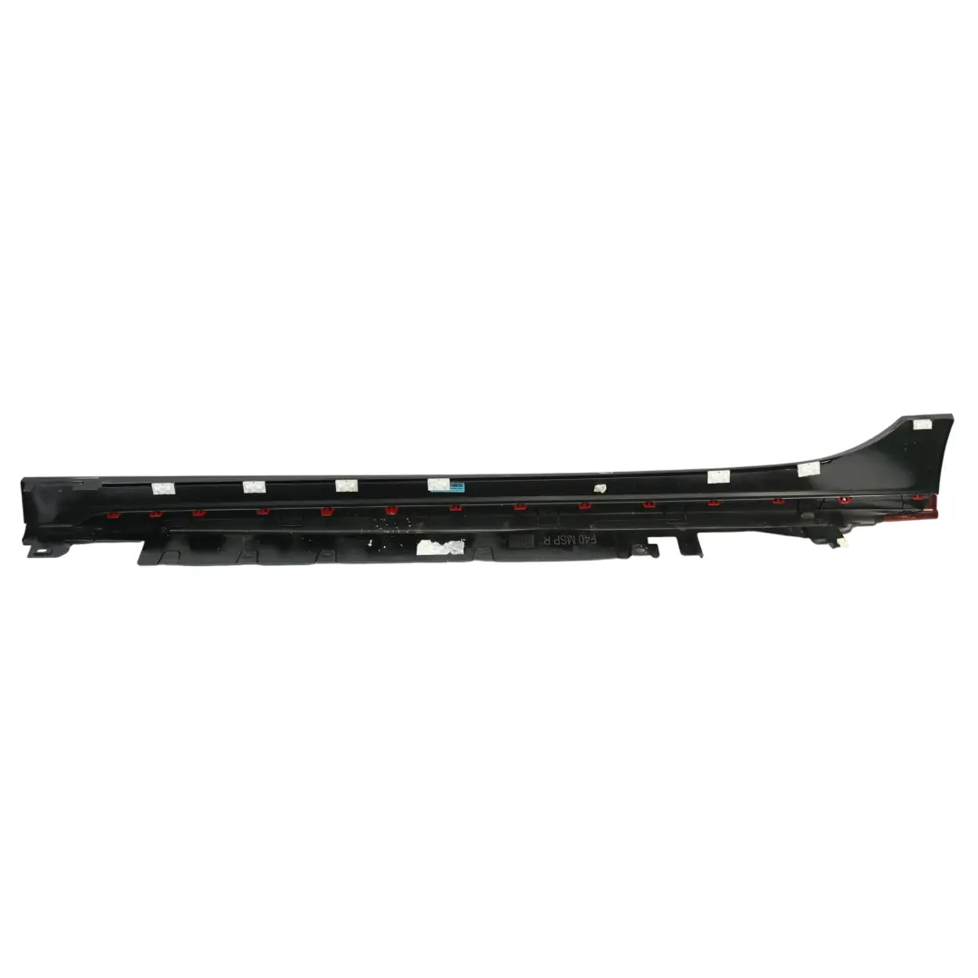 Minigonna Laterale M Sport Sill Strip Destra Black Sapphire - 475 per BMW F40 con numero di parte 9850692 BMW F40 Minigonna Laterale M Sport Sill Strip Destra Black Sapphire - 475 - SKU 9850692-BS1 - Numero di parte 9850692