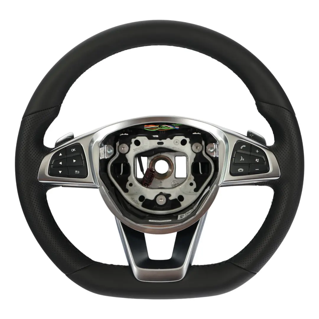 Mercedes W176 W117 W246 NEUF Cuir Noir Volant Sport Palettes Changement Vitesse - SKU A0004603403-2 - Numéro de pièce A0004603403