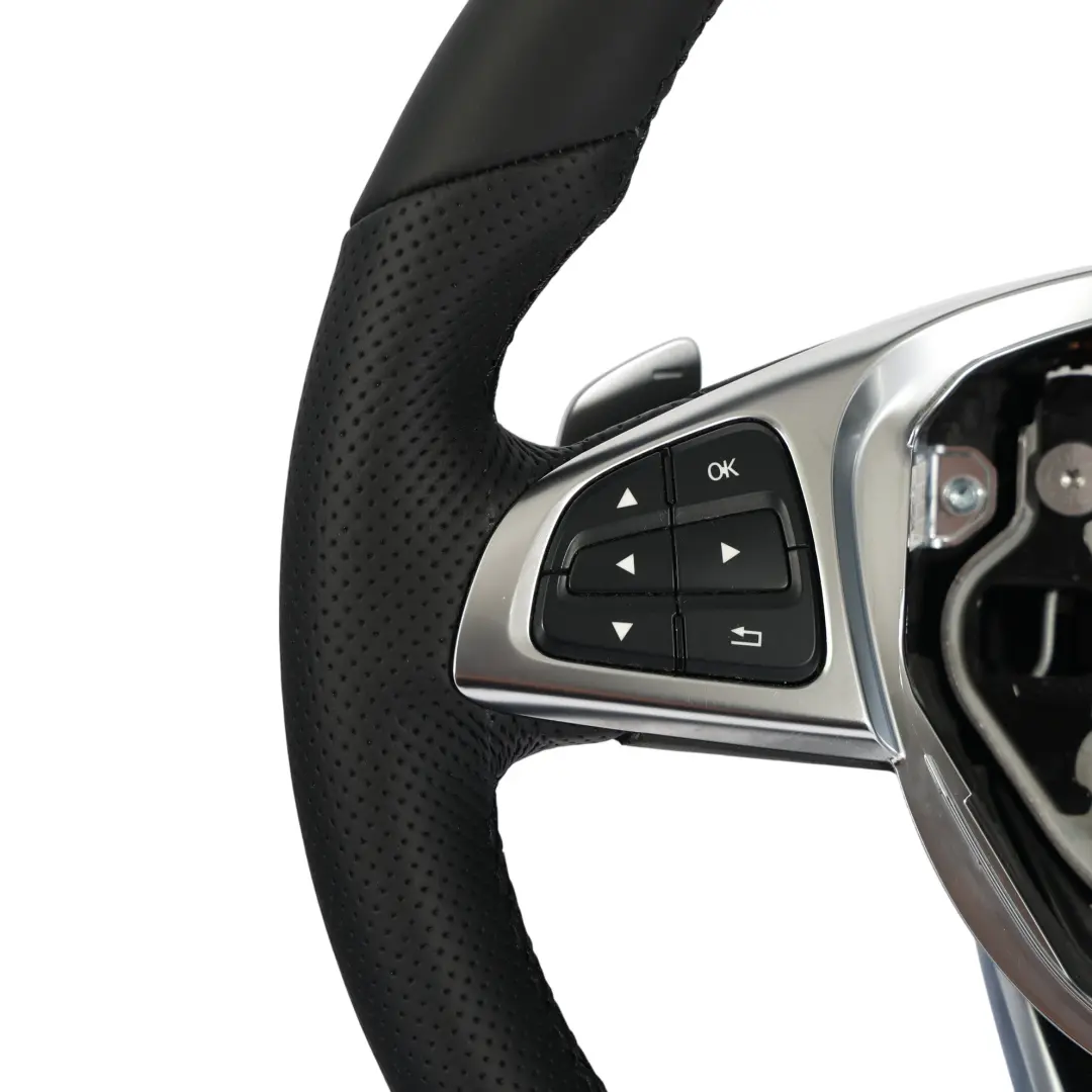 W117 W246 NEUF Cuir Noir Volant Sport Palettes Changement Vitesse pour Mercedes W176 à propos du numéro de pièce A0004603403 Mercedes W176 W117 W246 NEUF Cuir Noir Volant Sport Palettes Changement Vitesse - SKU A0004603403-2 - Numéro de pièce A0004603403