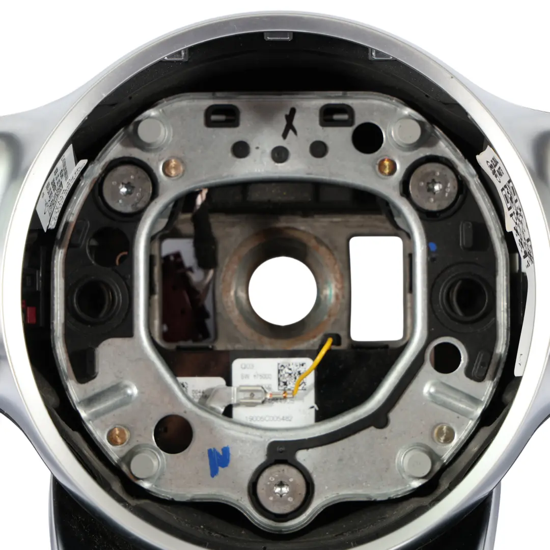 Volante Mercedes W213 C238 NUOVO In Pelle Nera Cambio al Volante Fili Rossi - SKU A0004604302-2 - Numero di parte A0004604302