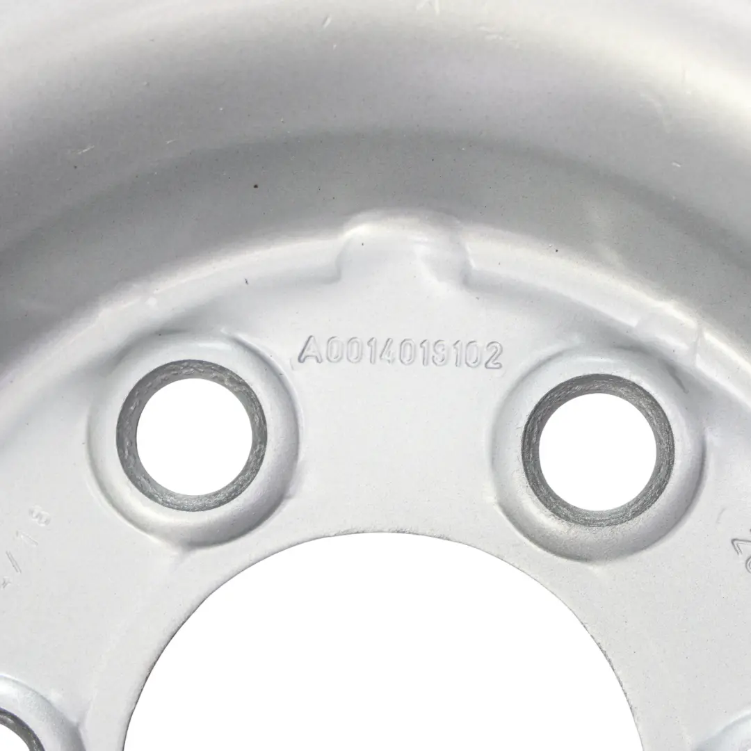 Argento Cerchio in acciaio 16" 6,5J ET:54 per Mercedes Sprinter W906 con numero di parte A0014019102 Mercedes Sprinter W906 Argento Cerchio in acciaio 16" 6,5J ET:54 - SKU A0014019102 - Numero di parte A0014019102