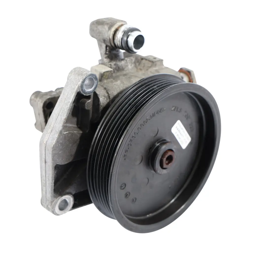 M272 Pompa Wspomagania Kierownicy do Mercedes W211 C219 o numerze A0044669101 Mercedes W211 C219 M272 Pompa Wspomagania Kierownicy - SKU A0044669101 - Numer Części A0044669101