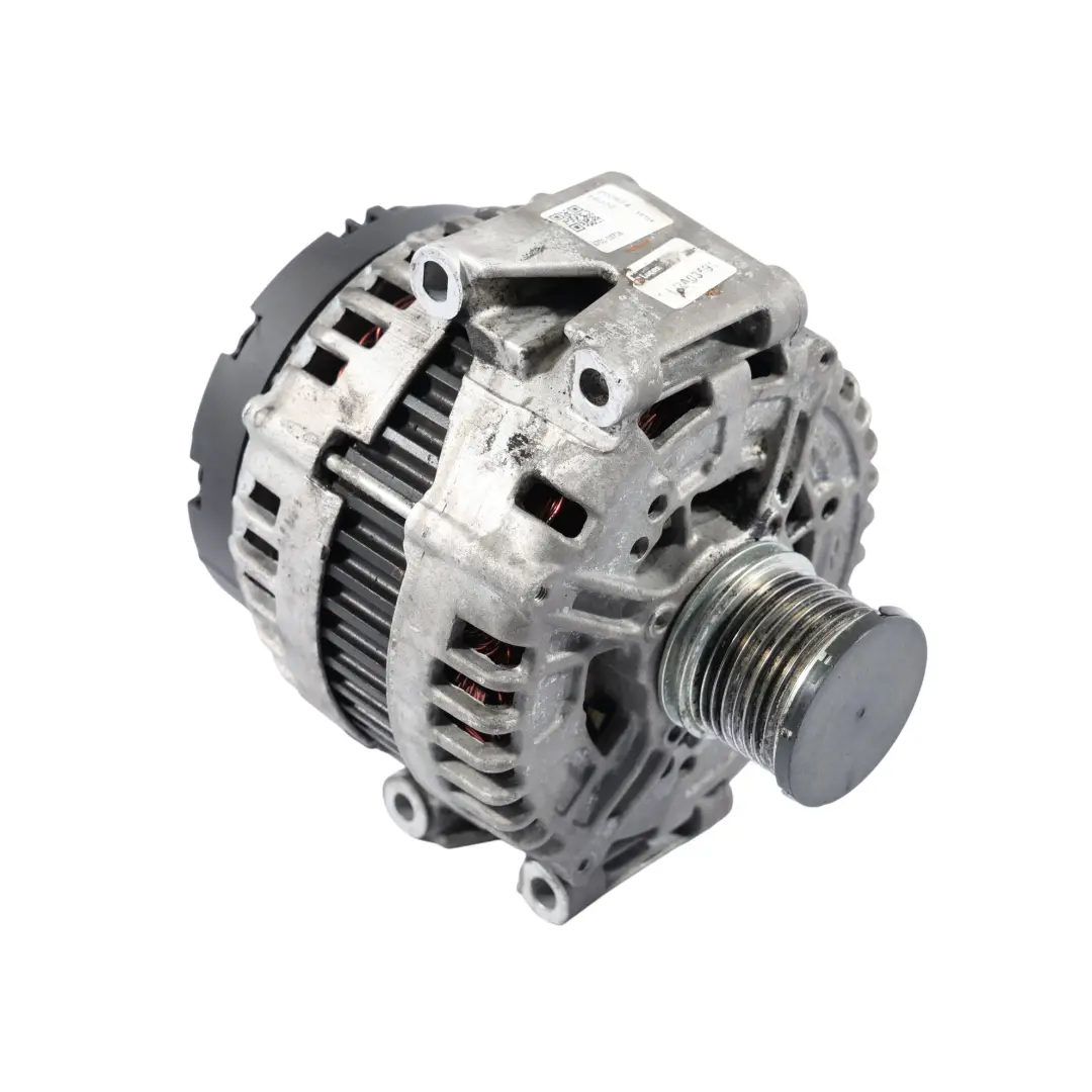 Lichtmaschine Mercedes W164 W221 W251 Motor Generator 220A Valeo A0009063522 für mit Teilenummer A0141541302 Lichtmaschine Mercedes W164 W221 W251 Motor Generator 220A Valeo A0009063522 - SKU A0141541302 - Teilenummer A0141541302