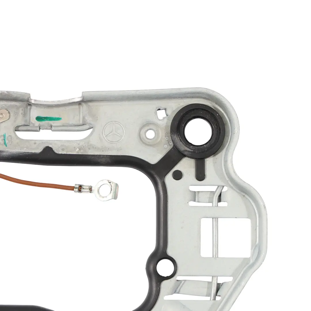 Soporte De La Placa De Montaje Del Volante 3068639 para Mercedes W166 W204 con número de pieza A0998200011 Mercedes W166 W204 Soporte De La Placa De Montaje Del Volante 3068639 - SKU A0998200011 - Número de pieza A0998200011