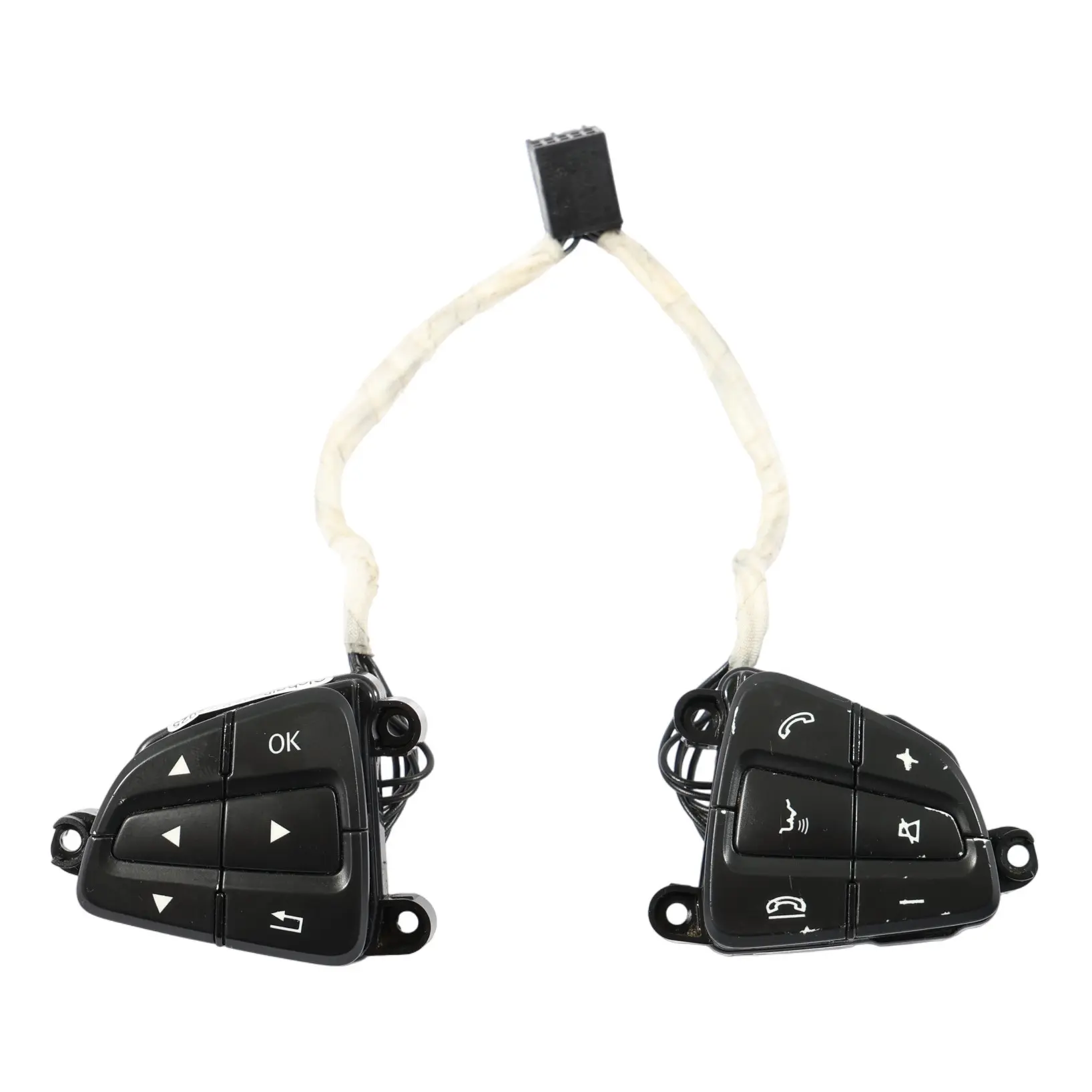 Mercedes W176 Lenkradschalter Multifunktionstasten A0999050700