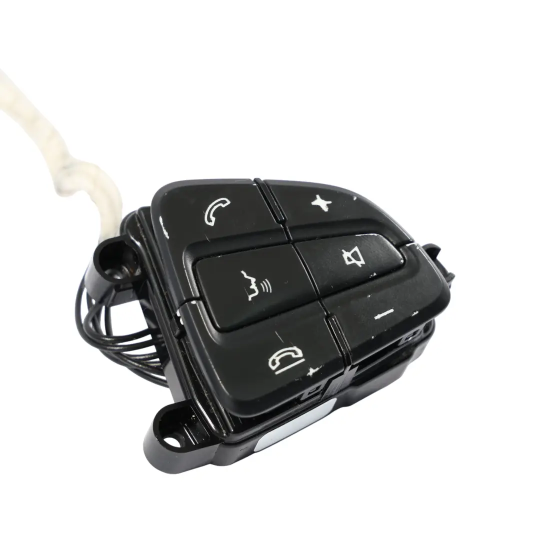 Przełączniki Przyciski Kierownicy Multifunkcji do Mercedes W176 o numerze A0999050700 Mercedes W176 Przełączniki Przyciski Kierownicy Multifunkcji - SKU A0999050700-2 - Numer Części A0999050700