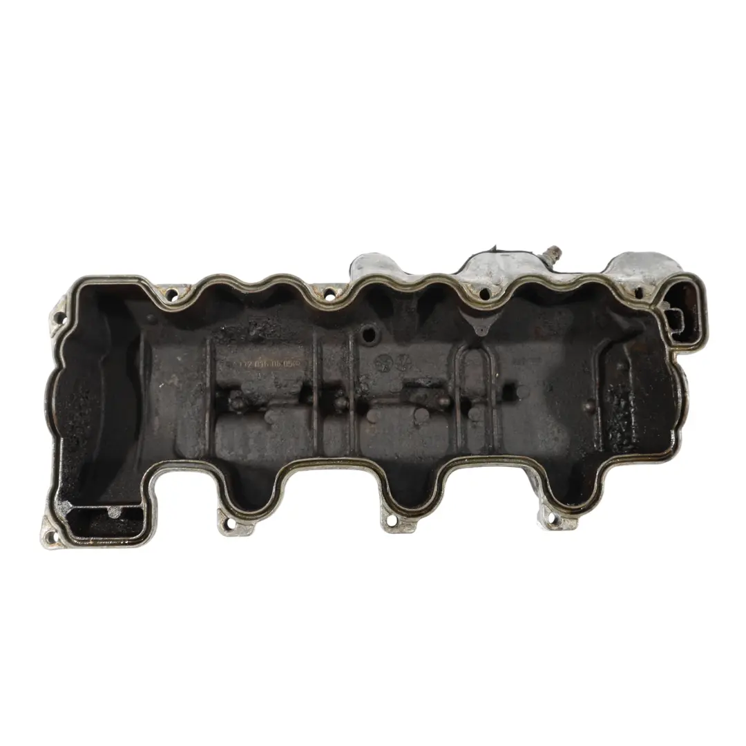 Cache Culbuteur Mercedes W163 CL203 Essence Culasse droite A1120160605 pour à propos du numéro de pièce A1120100430 Cache Culbuteur Mercedes W163 CL203 Essence Culasse droite A1120160605 - SKU A1120100430 - Numéro de pièce A1120100430