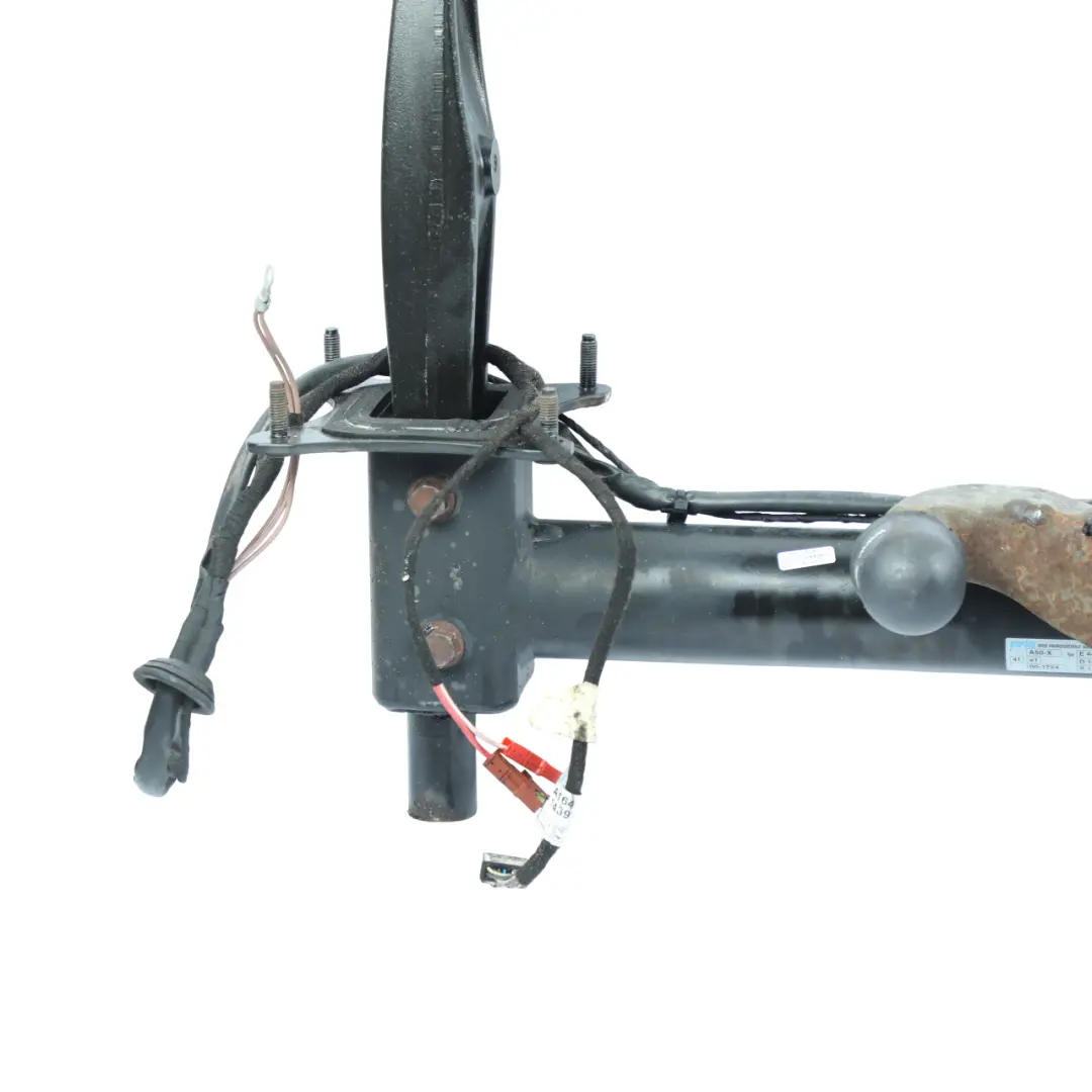 Mercedes ML W164 Towing Hitch Retractable Towbar Tow Bar Mechanism - SKU A1643101395 - Part number A1643101395