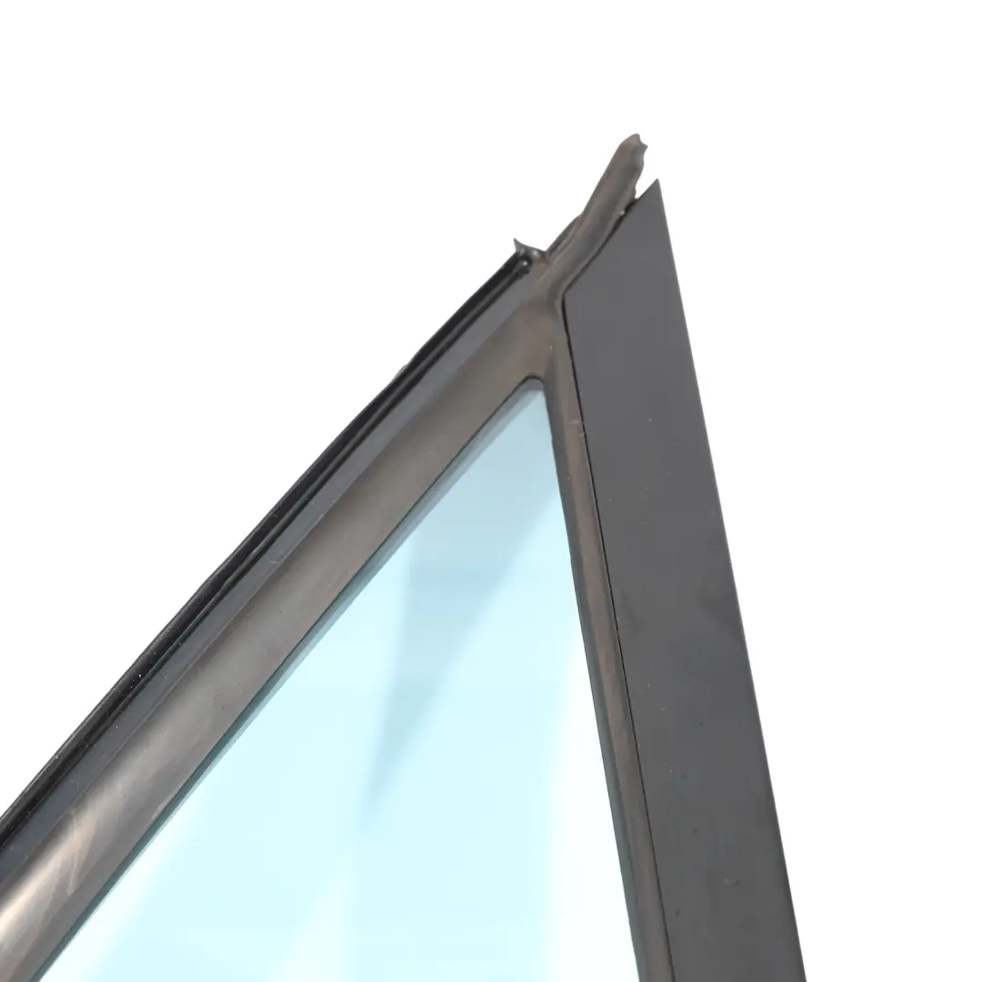 Mercedes W164 Vitre De Porte Arrière Droite Triangle Bleu AS2 - SKU A1647302455 - Numéro de pièce A1647302455
