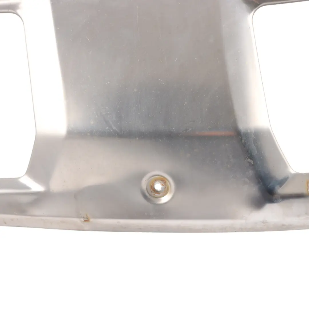 Garniture Pare-Chocs Avant Chromée Grille Centrale pour Mercedes W164 à propos du numéro de pièce A1648855223 Mercedes W164 Garniture Pare-Chocs Avant Chromée Grille Centrale - SKU A1648855223 - Numéro de pièce A1648855223