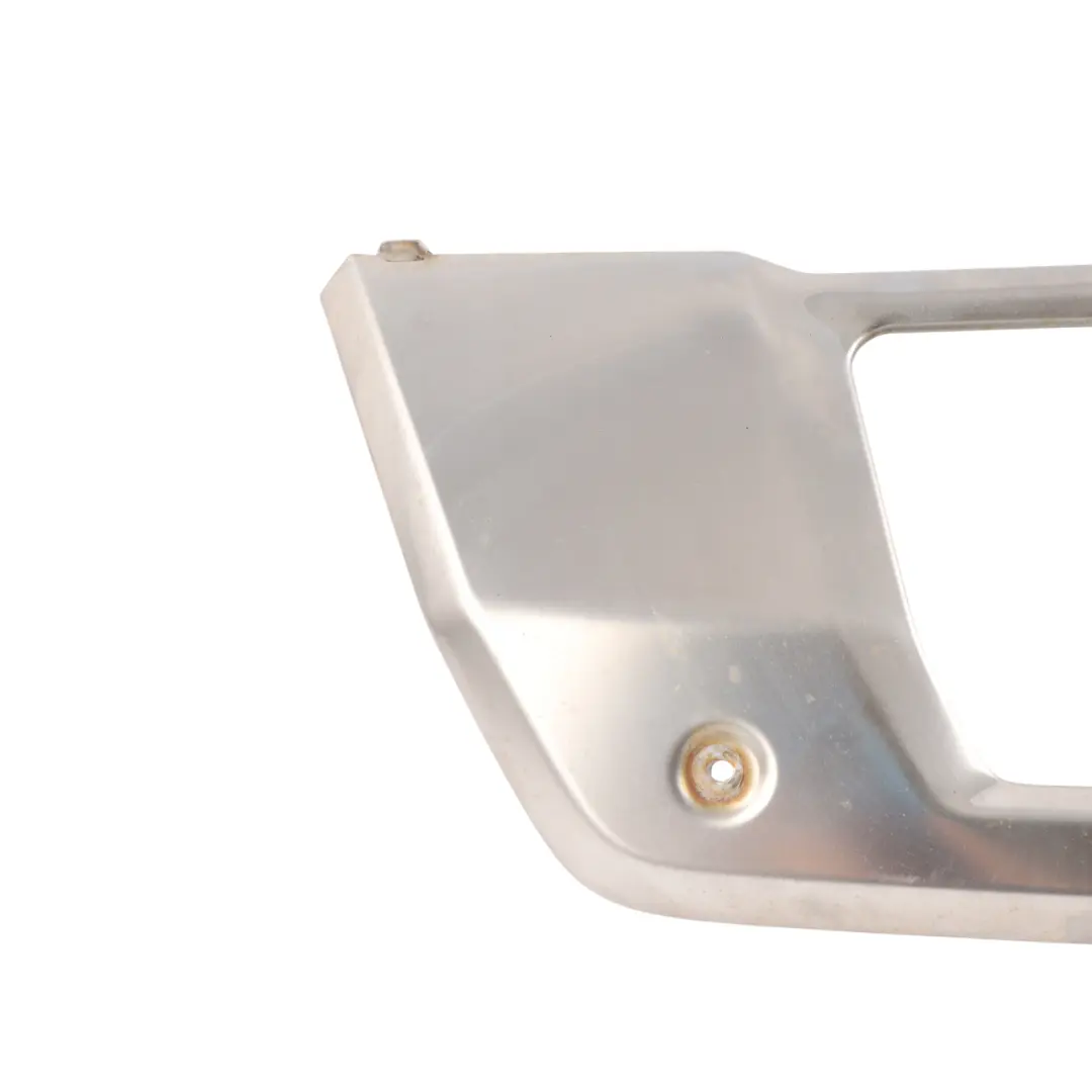 Panel Embellecedor Delantero Central Cubierta Cromada para Mercedes W164 con número de pieza A1648855223 Mercedes W164 Panel Embellecedor Delantero Central Cubierta Cromada - SKU A1648855223 - Número de pieza A1648855223