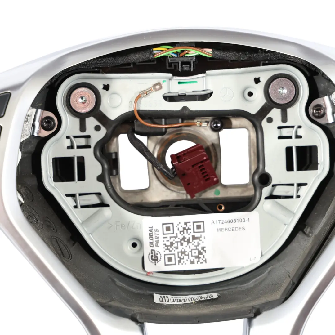 W156 W176 Volante NUOVO Pelle Nera Fili Rossi per Mercedes con numero di parte A1724608103 Mercedes W156 W176 Volante NUOVO Pelle Nera Fili Rossi - SKU A1724608103-1 - Numero di parte A1724608103