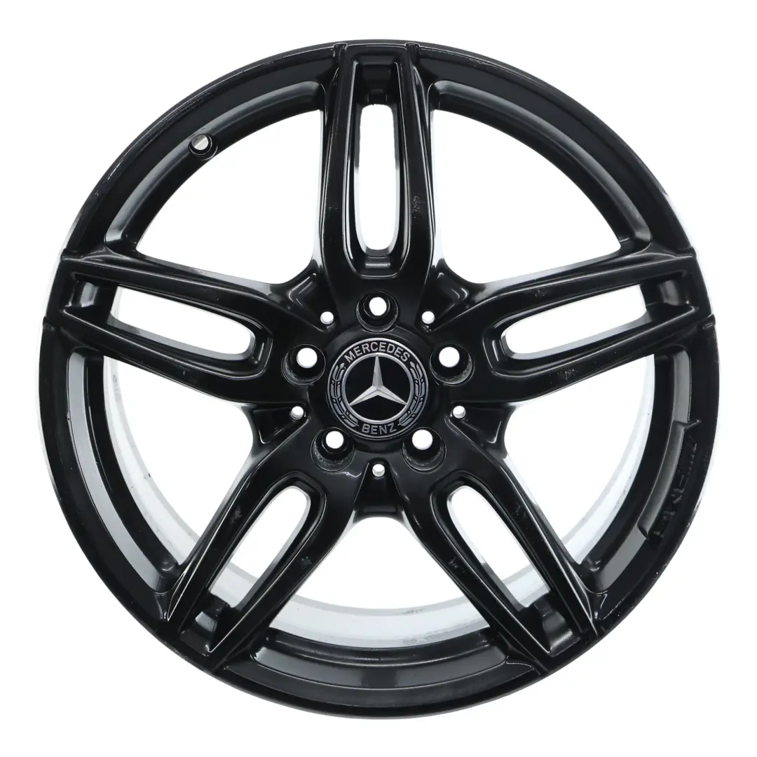 Jante Alliage Noire 18" ET:52 7,5J Doubles Rayons pour Mercedes W176 AMG à propos du numéro de pièce A1764010700 Mercedes W176 AMG Jante Alliage Noire 18" ET:52 7,5J Doubles Rayons - SKU A1764010700-6 - Numéro de pièce A1764010700