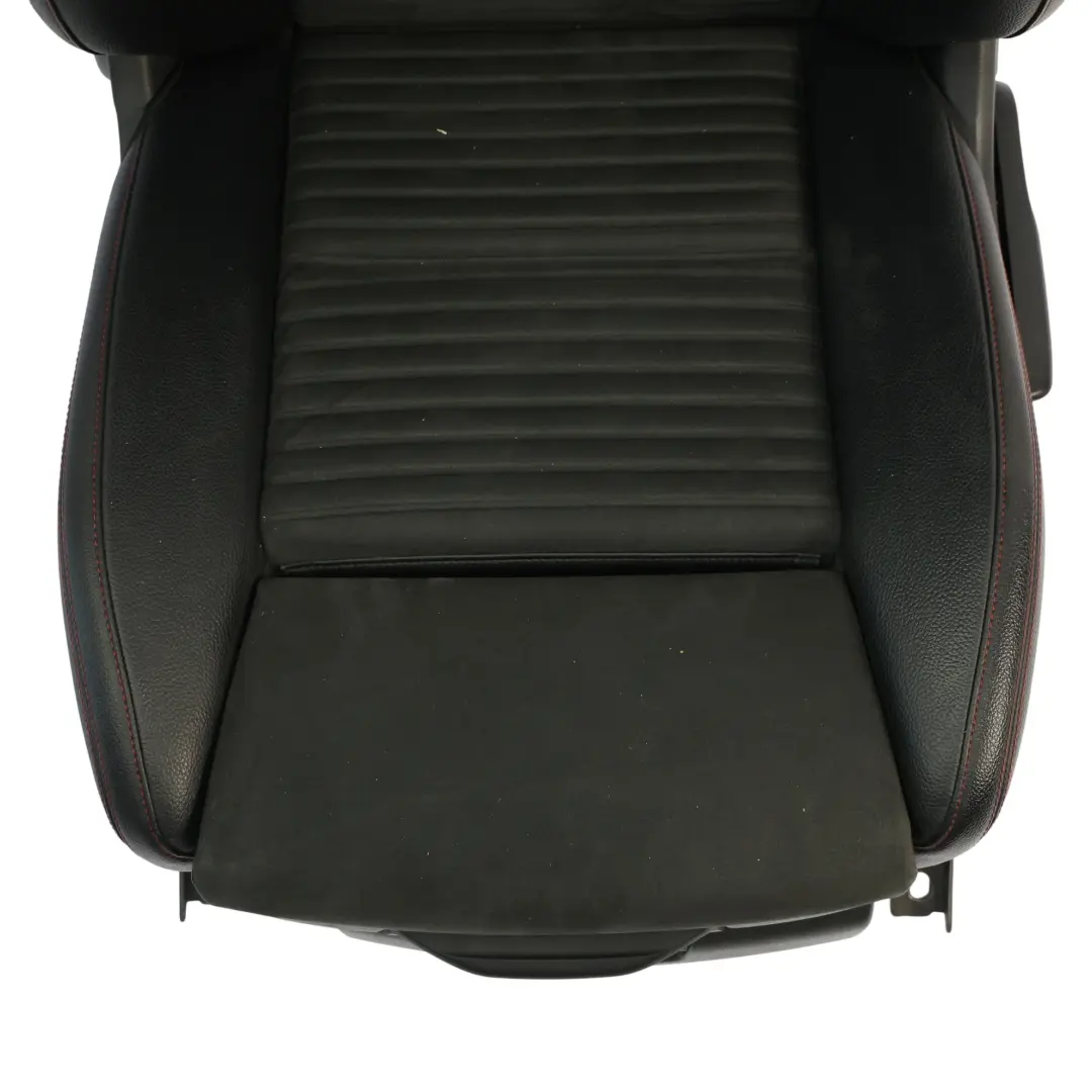 Siège Avant Mercedes W176 Sport Gauche Tissu Cuir Fil Rouge pour à propos du numéro de pièce A1769106307 Siège Avant Mercedes W176 Sport Gauche Tissu Cuir Fil Rouge - SKU A1769106307 - Numéro de pièce A1769106307