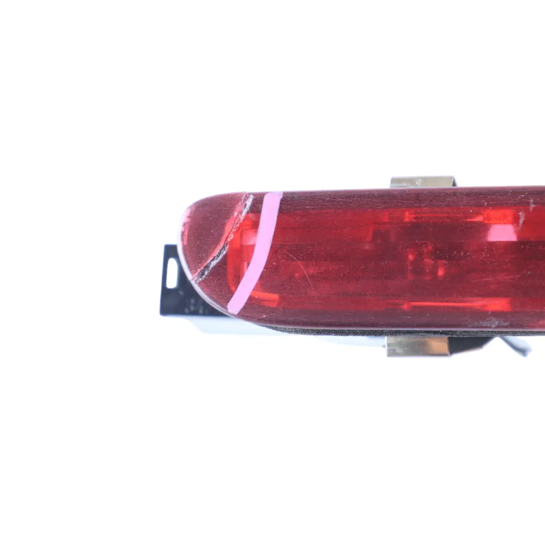 Arrière Feu stop troisième feu de freinage pour Mercedes W203 Saloon à propos du numéro de pièce A2038201456 Mercedes W203 Saloon Arrière Feu stop troisième feu de freinage - SKU A2038201456-1 - Numéro de pièce A2038201456